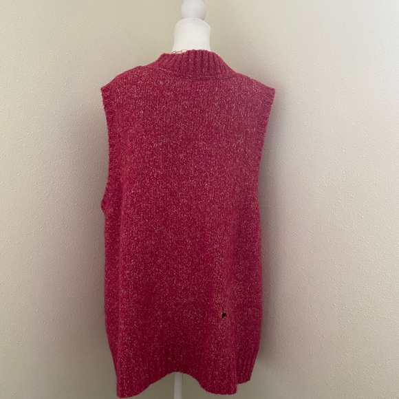 L.L Bean Pink Sleeveless Vest - Picture 12 of 16